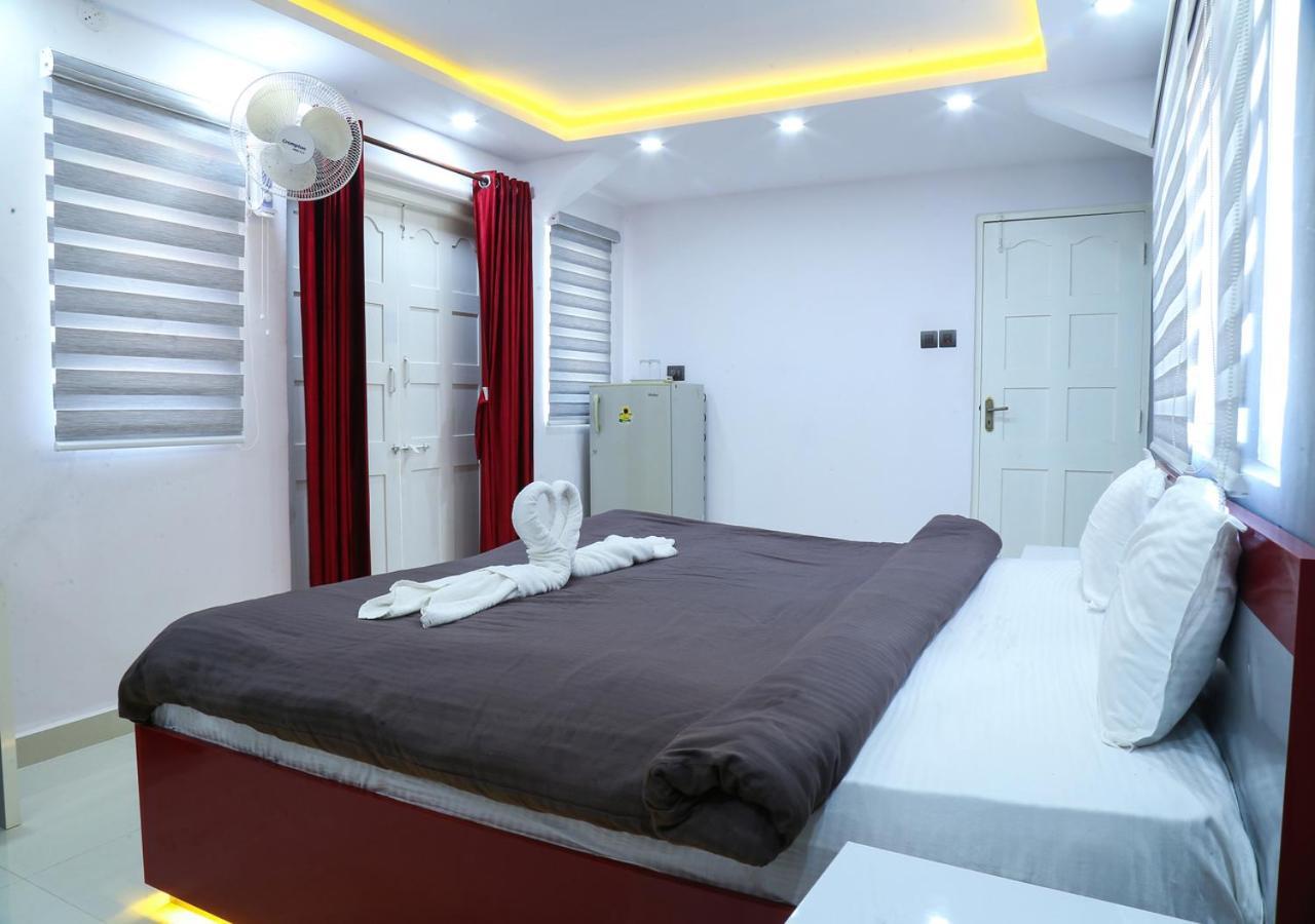 M Aples Jacks Place GOA Bagian luar foto